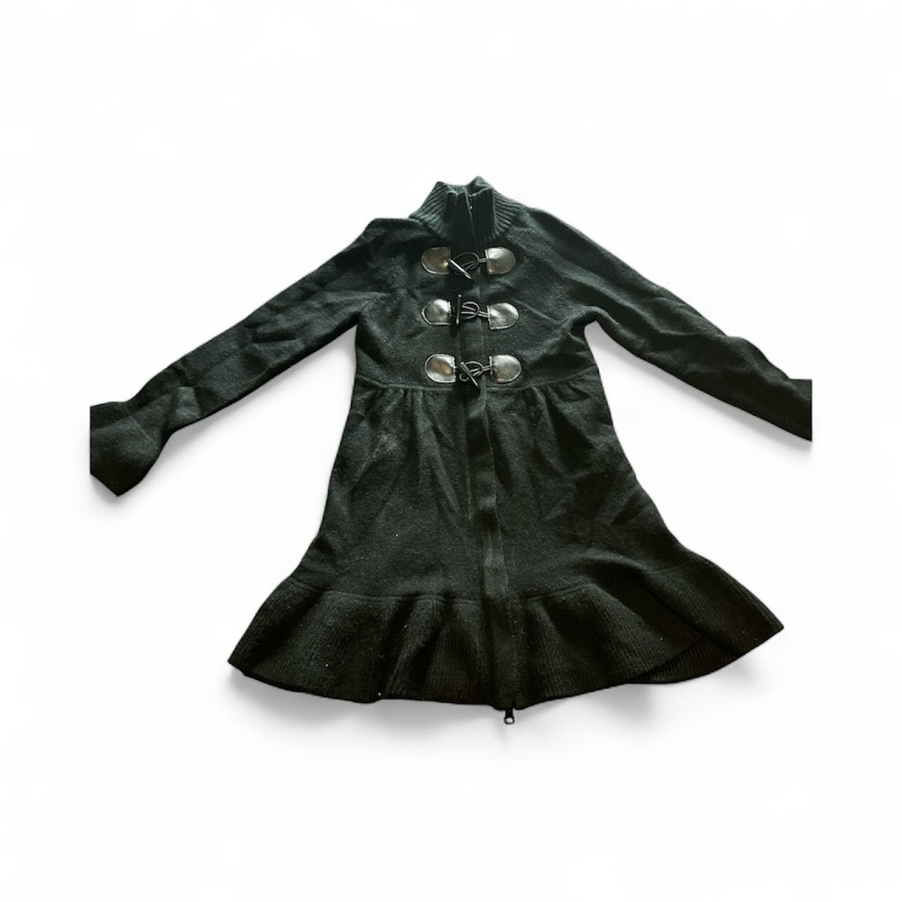 TAKEOUT GIRLS Black Knit Coat with Buckle Details